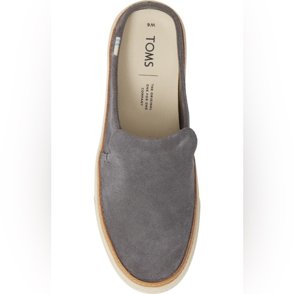 Toms Shoes - SOLD~NWOT ✨ Tom’s Leather Sunrise Slip-On Sneaker